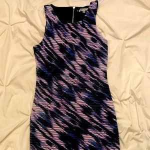 NWOT Fitted Jennifer Lopez purple & black dress